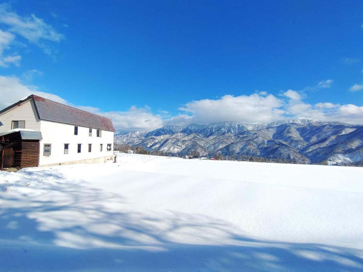 Hakuba Norikura Wakaguri Guesthouse Otari Kültér fotó