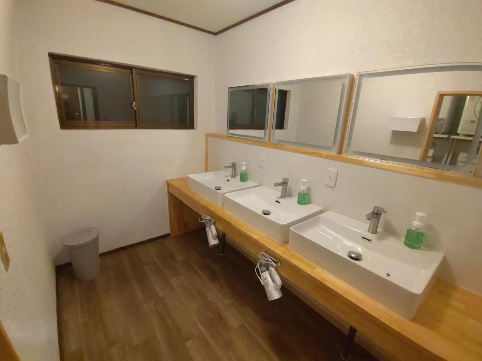 Hakuba Norikura Wakaguri Guesthouse Otari Kültér fotó